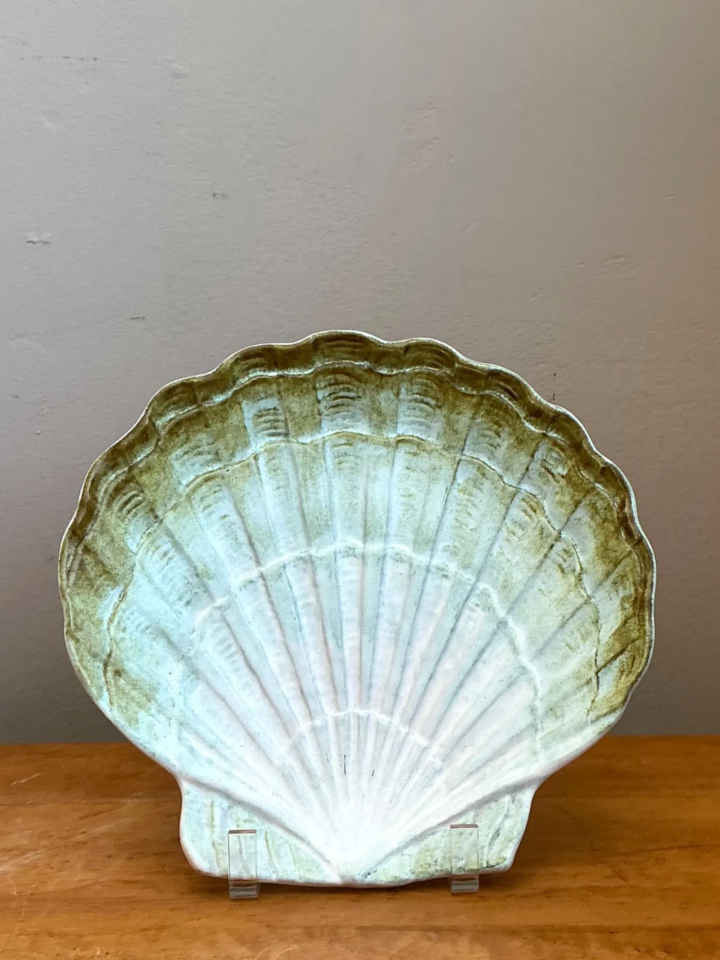 Vintage French Scallop Shell Ceramic Dish — additional photo 4