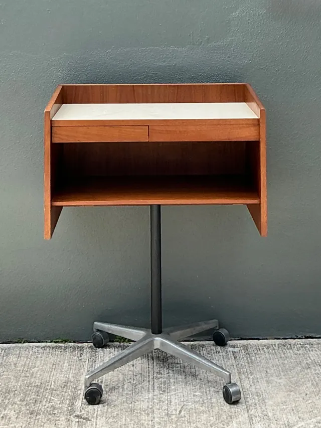 Vintage MCM George Nelson For Herman Miller Lectern — additional photo 6