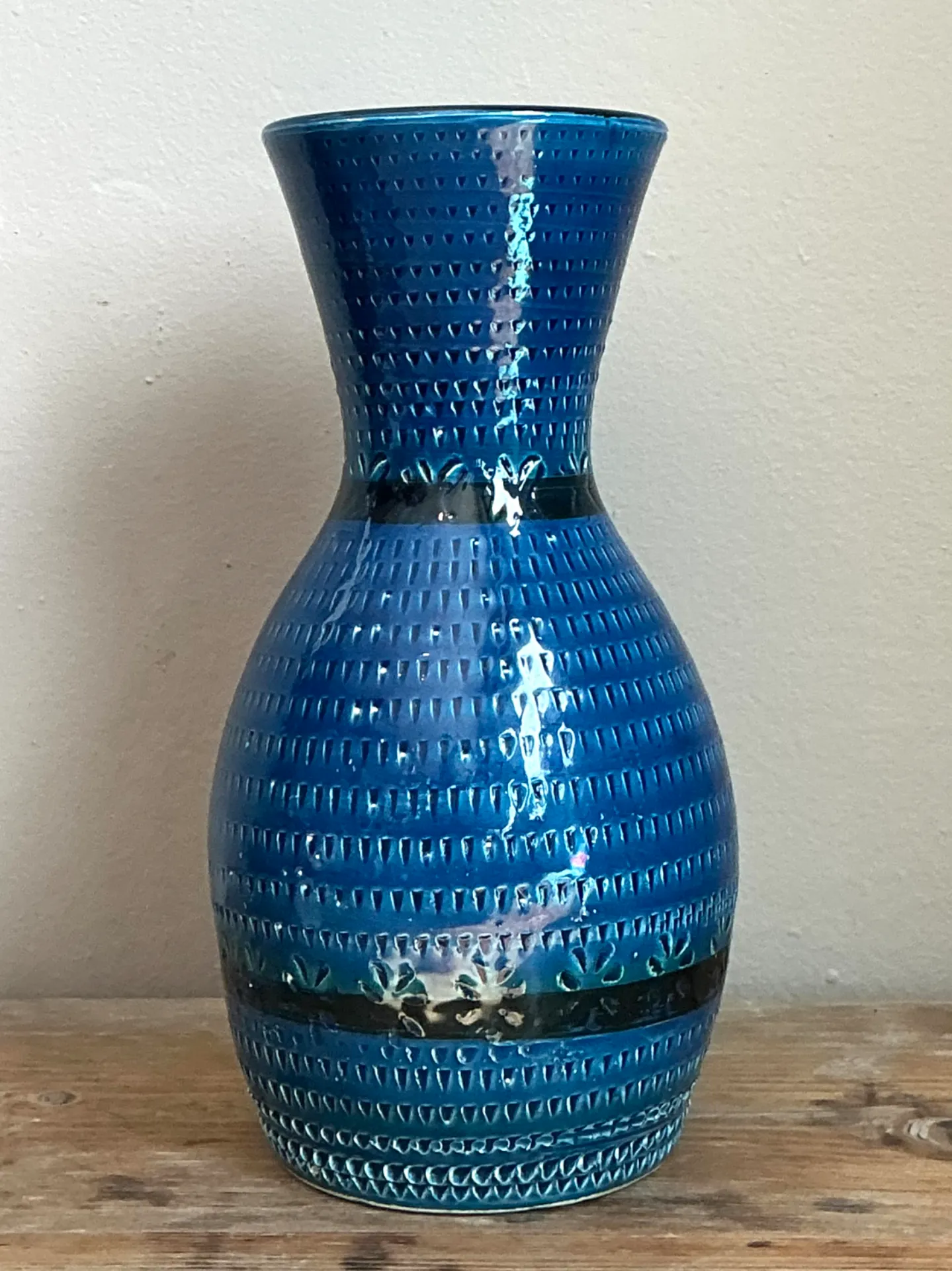 Vintage Italian Blue Glazed Ceramic Vase — additional photo 7