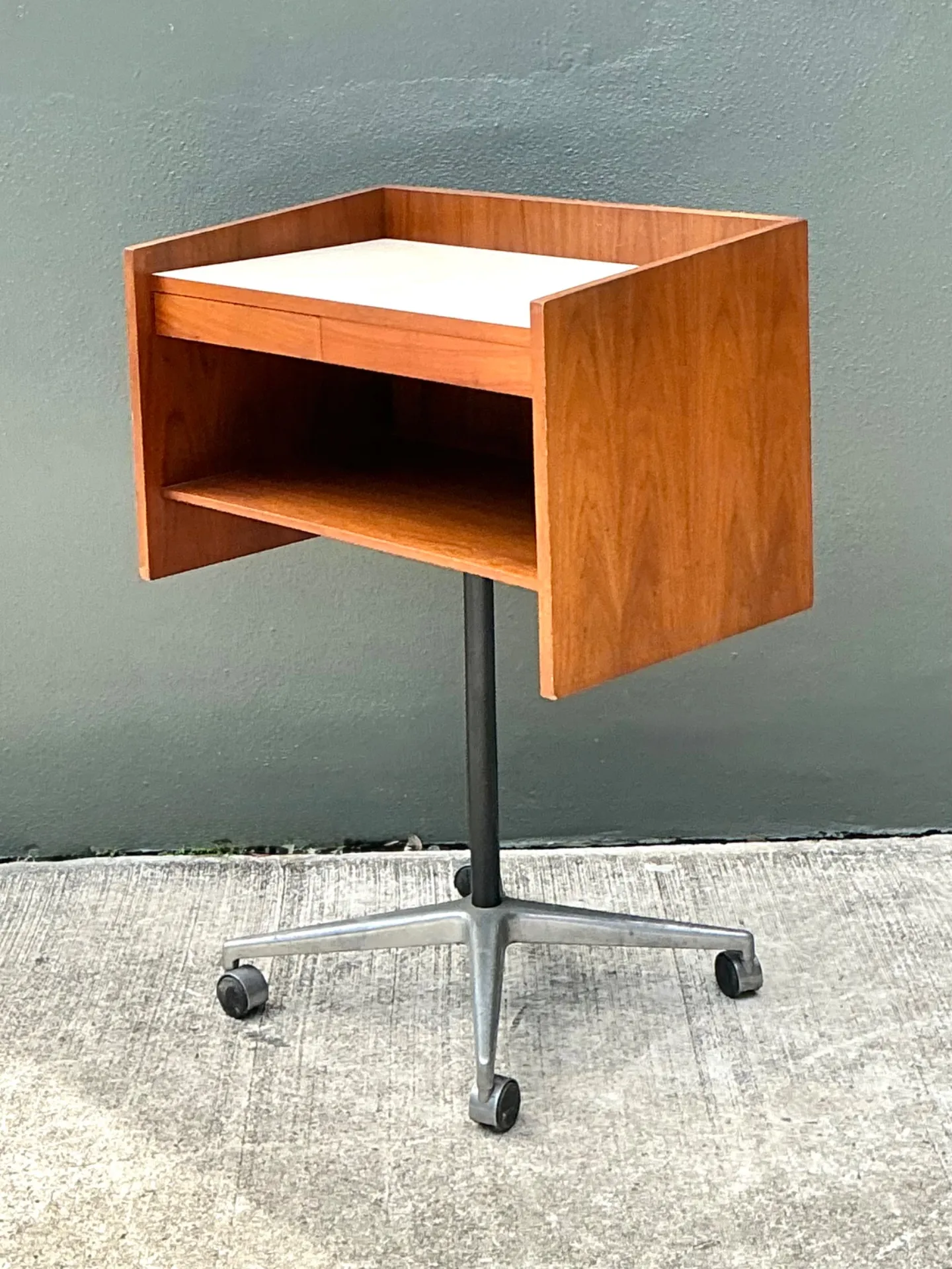 Vintage MCM George Nelson For Herman Miller Lectern — additional photo 8