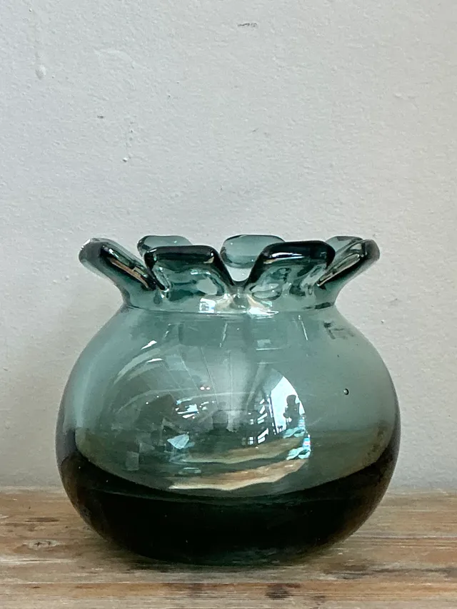 Vintage Handcrafted Green Glass Vessel — additional photo 2