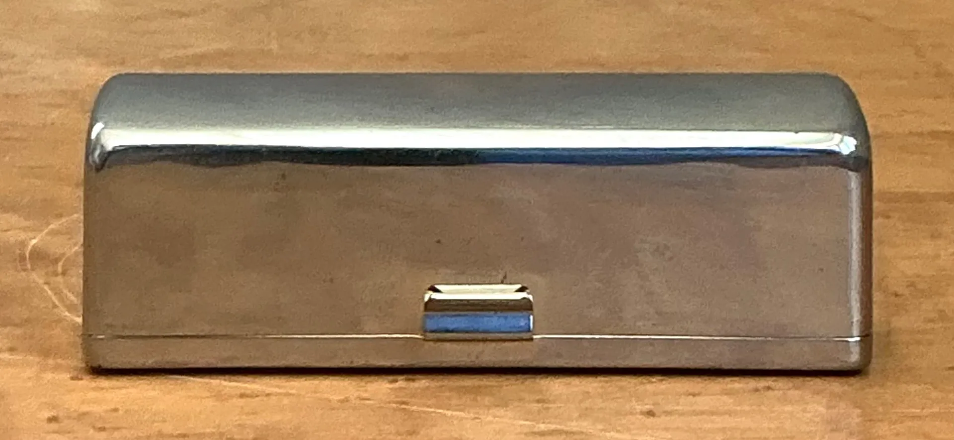 Vintage Engraved Metal Lipstick Case — additional photo 3