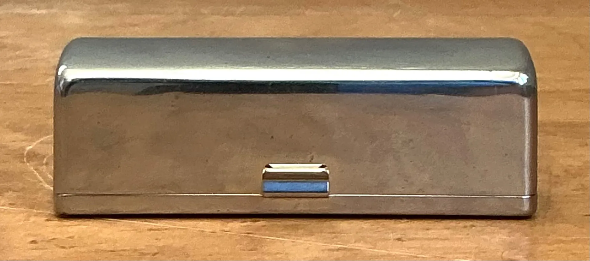 Vintage Engraved Metal Lipstick Case — additional photo 4