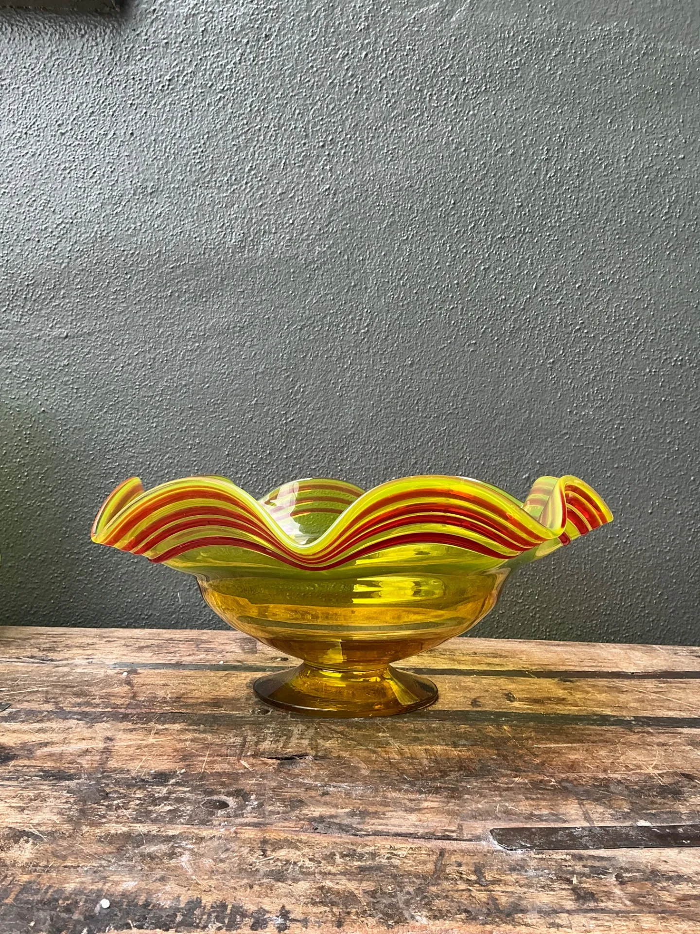 Vintage Striped Murano-Style Glass Centerpiece Bowl — additional photo 6