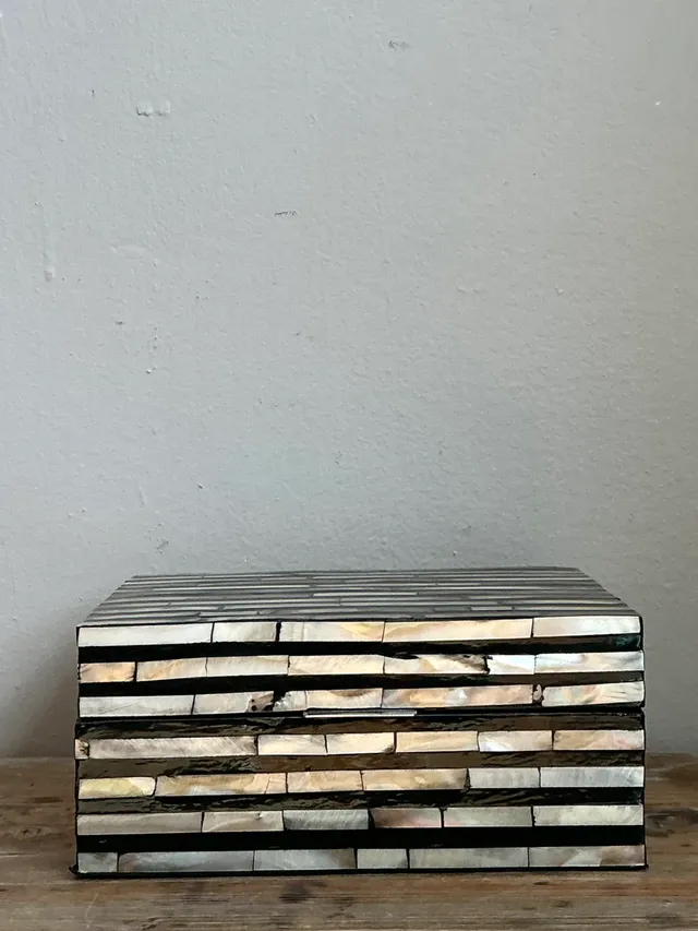 Vintage Striped Inlaid Decorative Box — additional photo 7