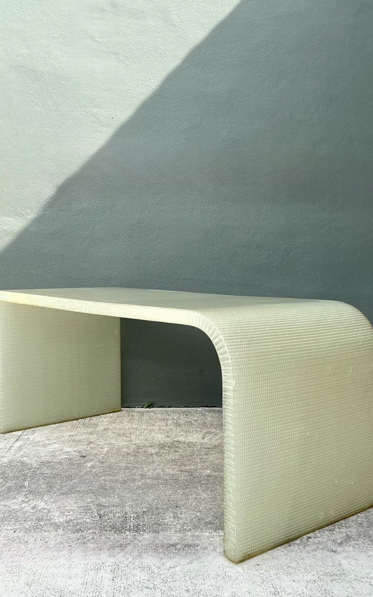 Vintage Cast Polymer Panelite Waterfall Desk After Rem Koolhaas — additional photo 2