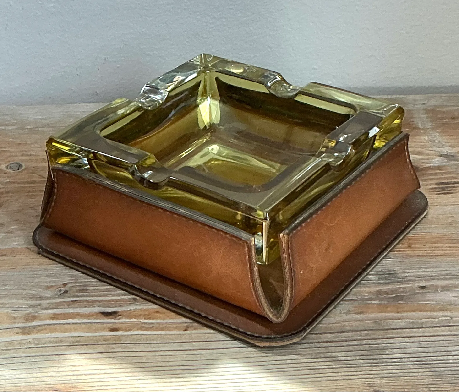 Mid-Century Modern Glass and Leather Ashtray — additional photo 8