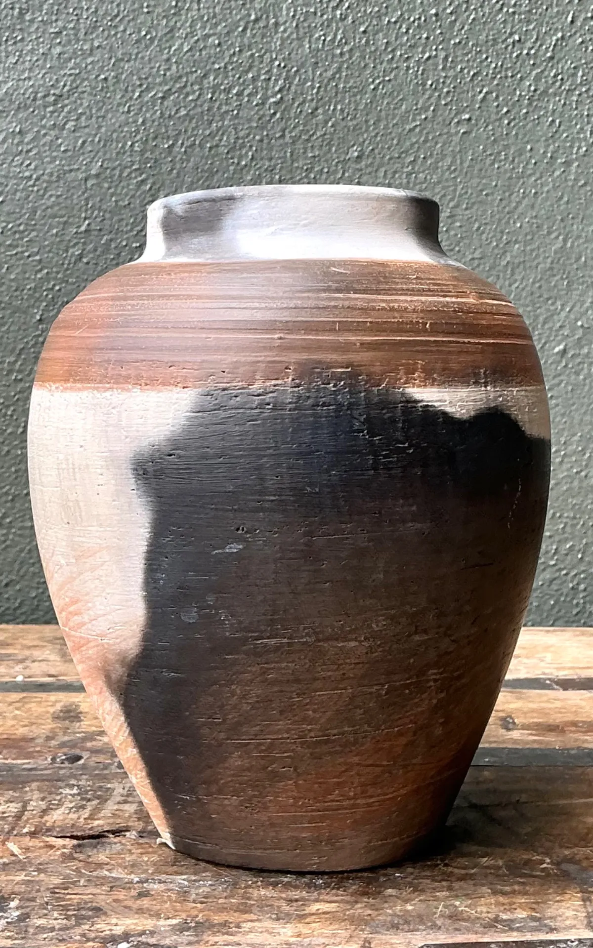 Vintage Studio Pottery Burnished Ceramic Vase — additional photo 5