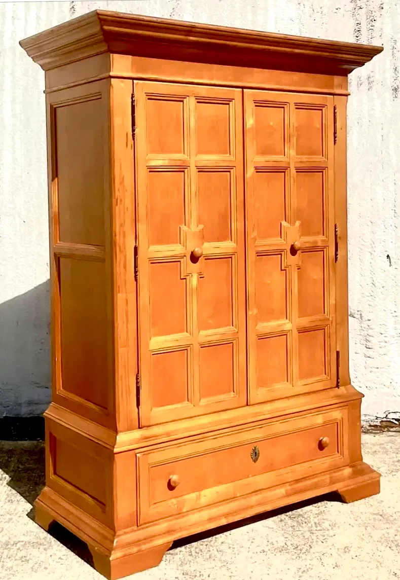 Vintage Drexel Pine Armoire Cabinet — additional photo 4