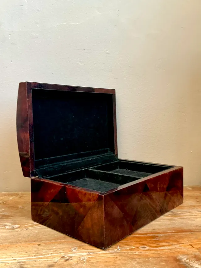 Vintage Coconut Shell Decorative Box — additional photo 6