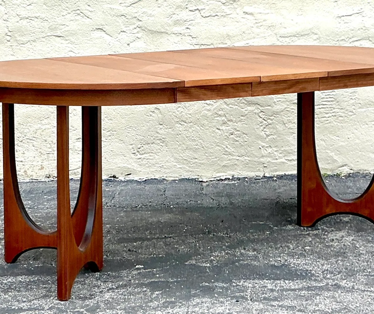 Vintage Wood Extendable Dining Table by Broyhill Brasilia — additional photo 7
