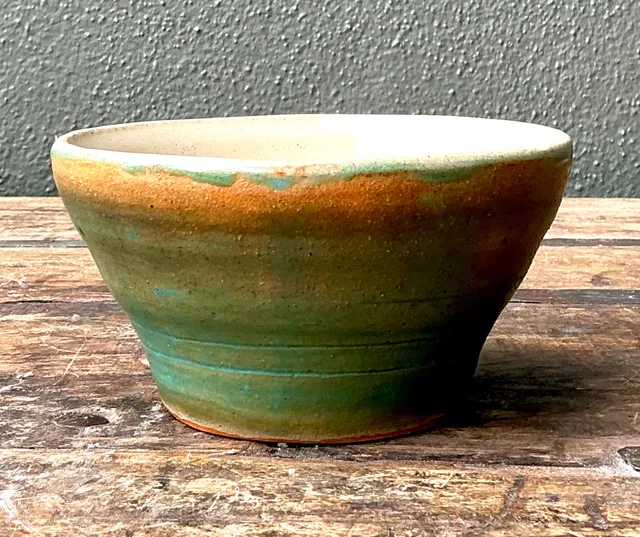 Vintage Studio Pottery Green Bowl — additional photo 7