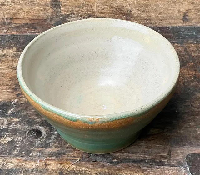 Vintage Studio Pottery Green Bowl — additional photo 5