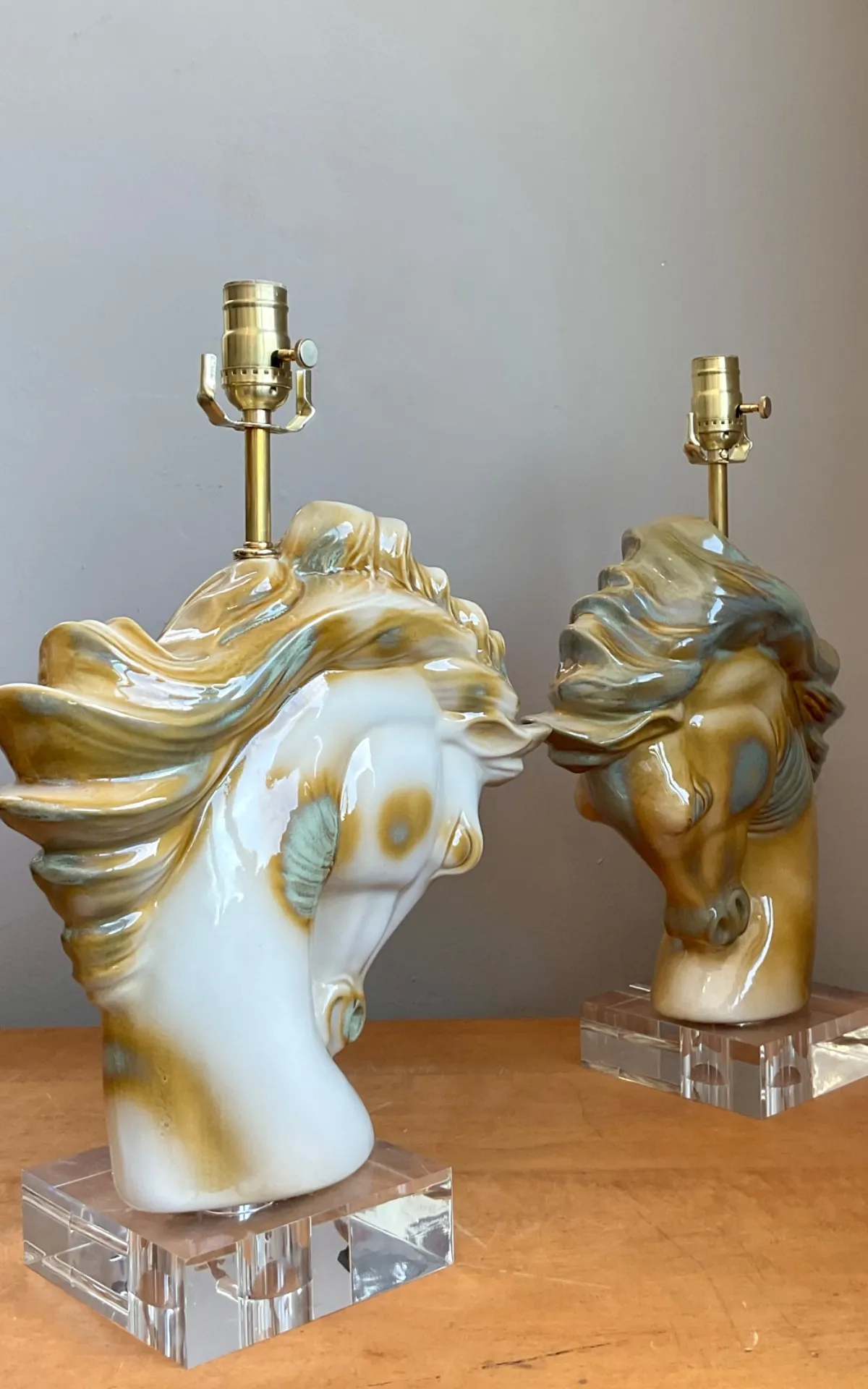 Vintage Ceramic Horse Head Table Lamps - A Pair — additional photo 3