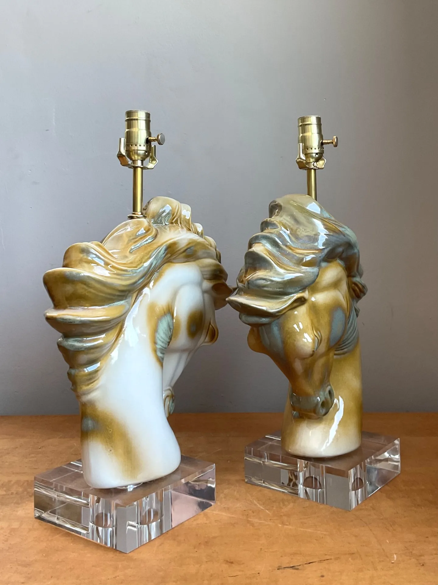 Vintage Ceramic Horse Head Table Lamps - A Pair — additional photo 5