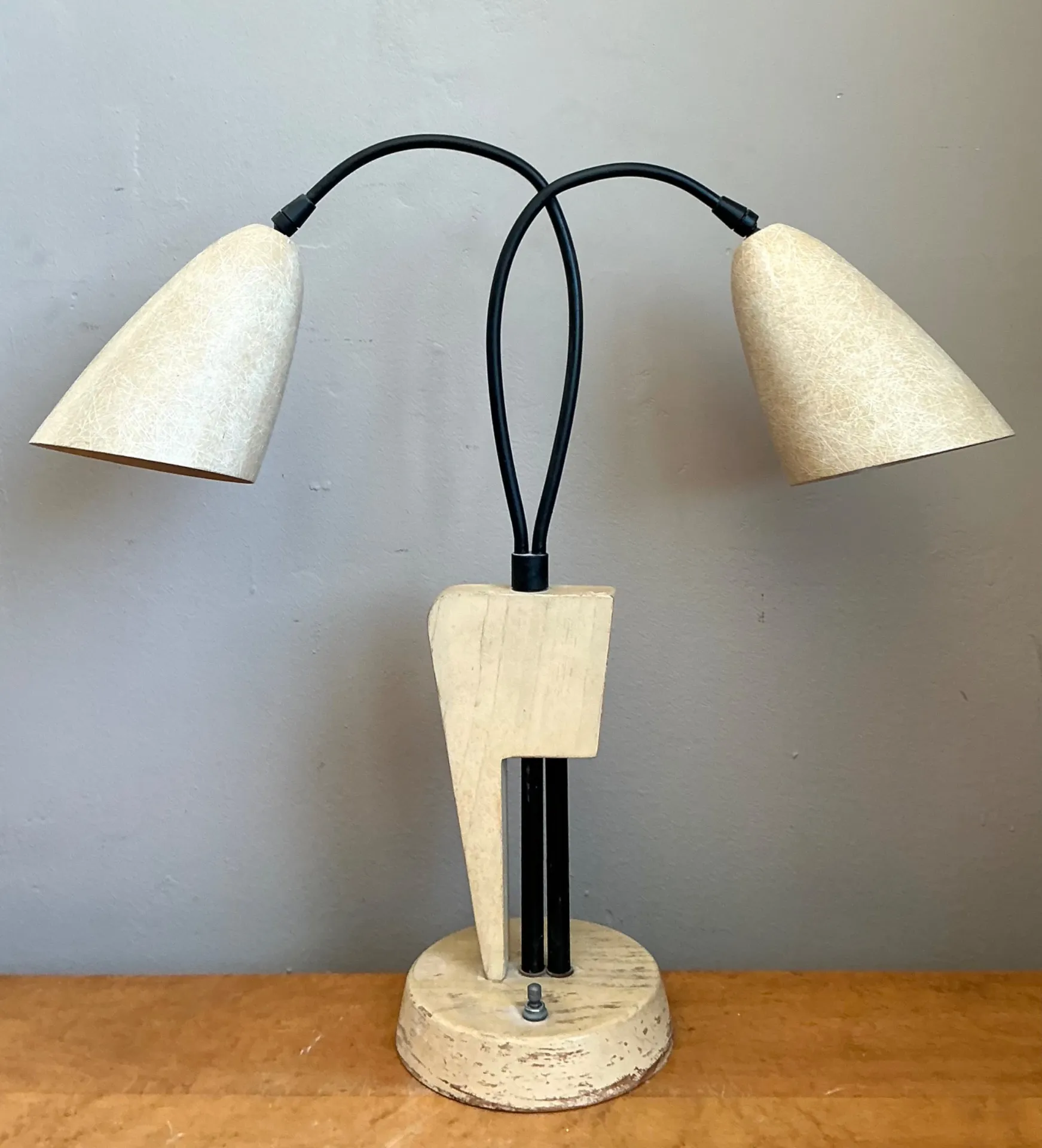 Vintage Mid-Century Modern Double Arm Lamp — additional photo 4