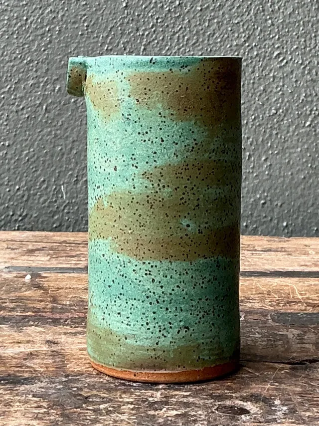 Vintage Green Spout Ceramic Vase — additional photo 2