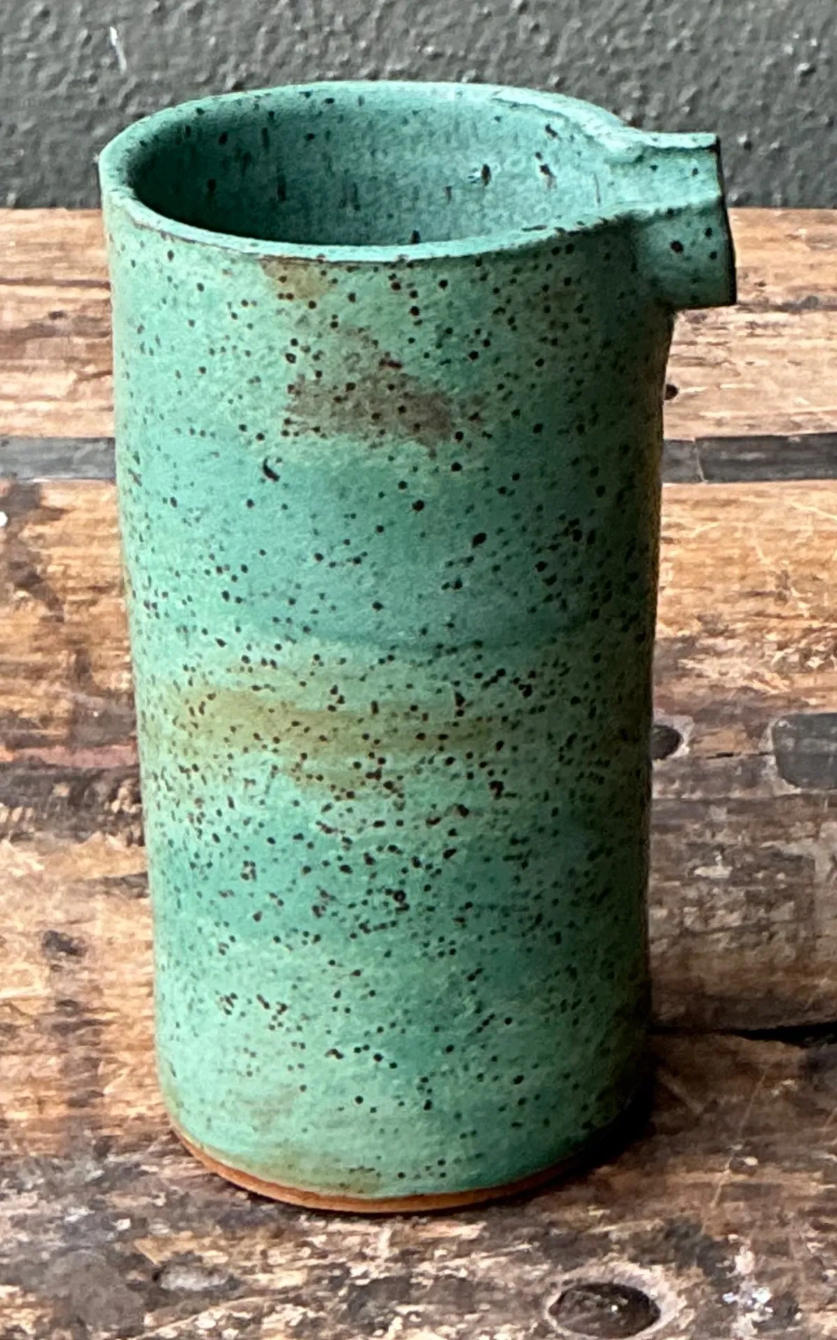 Vintage Green Spout Ceramic Vase — additional photo 5