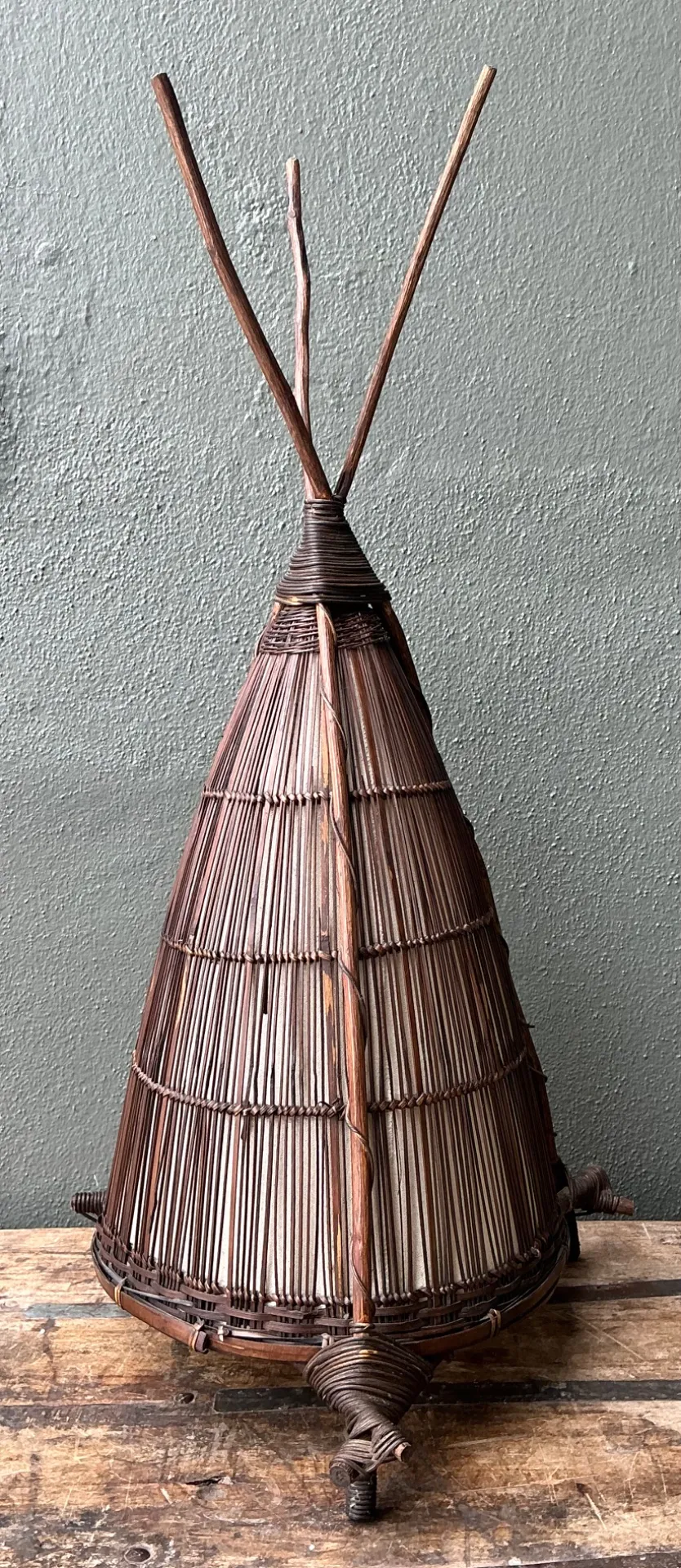 Vintage Japanese Woven Reed Lamp — additional photo 5