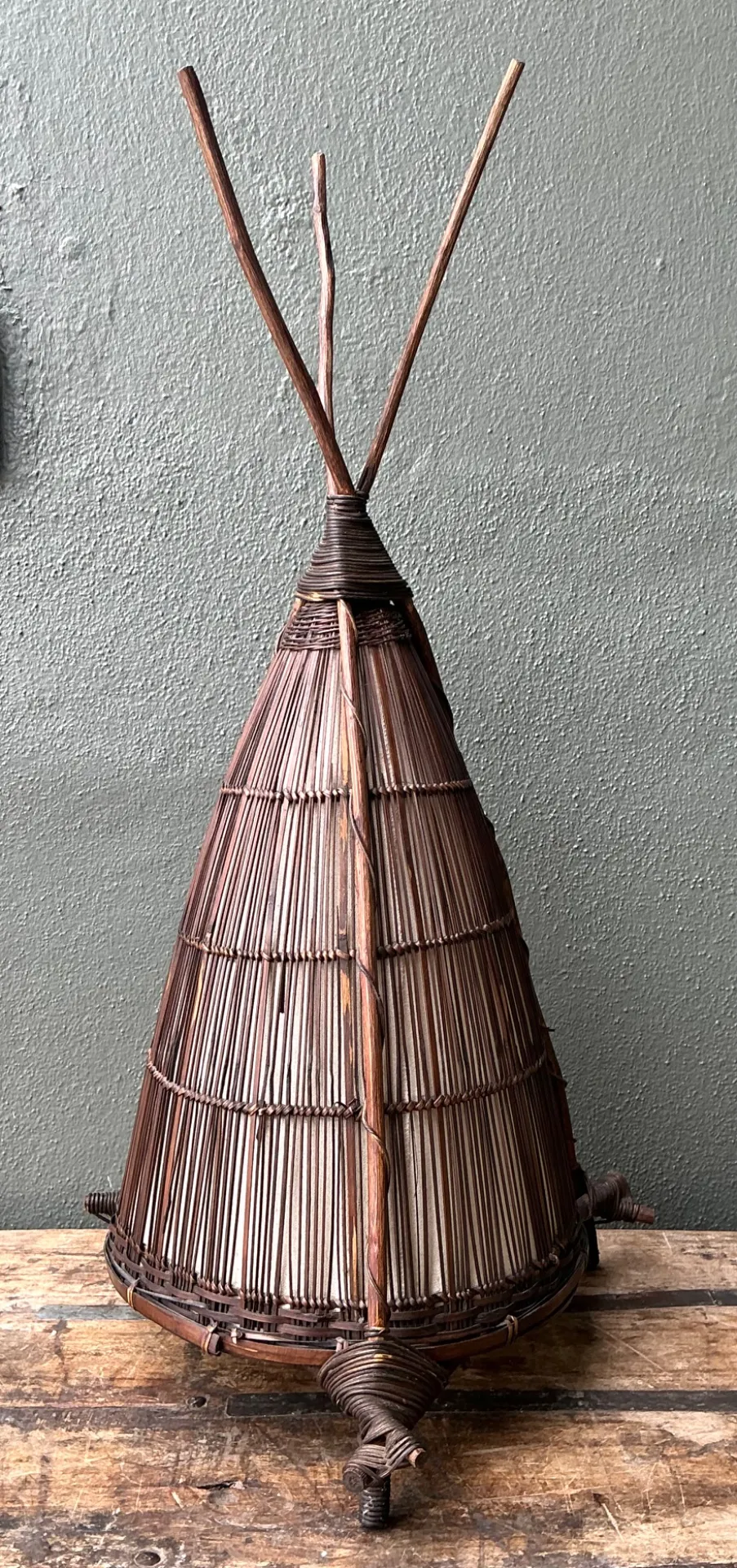 Vintage Japanese Woven Reed Lamp — additional photo 3
