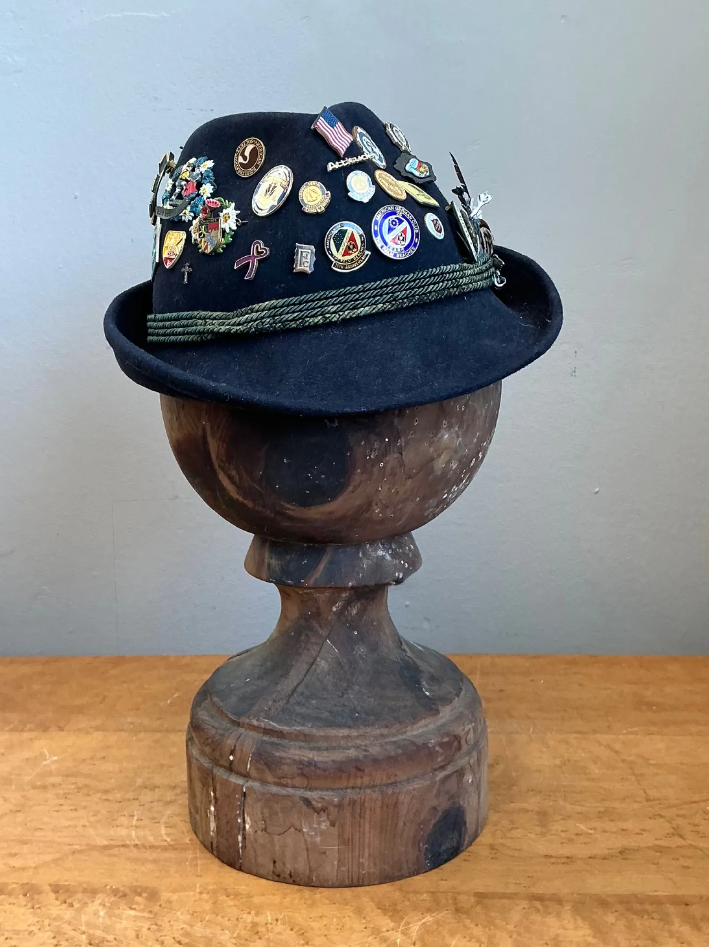 Vintage Bavarian Hat with Pins — additional photo 3