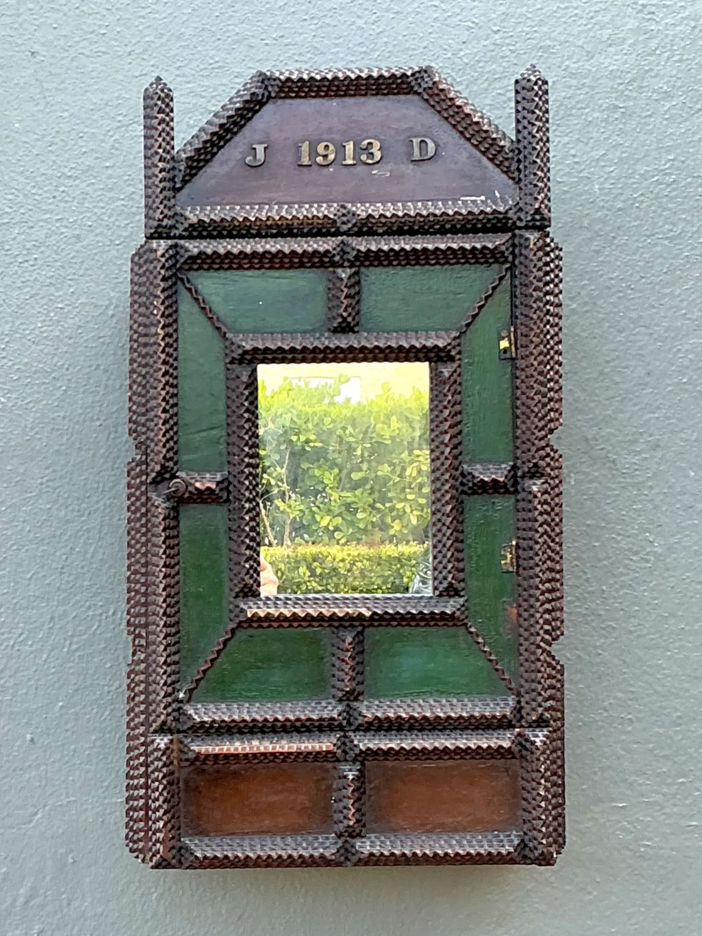 Vintage 1913 Wooden Tramp Art Cabinet — additional photo 2