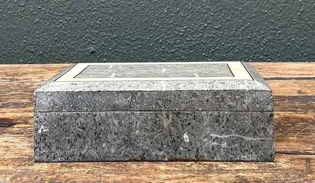 Vintage Tessellated Stone Trinket Box — additional photo 3