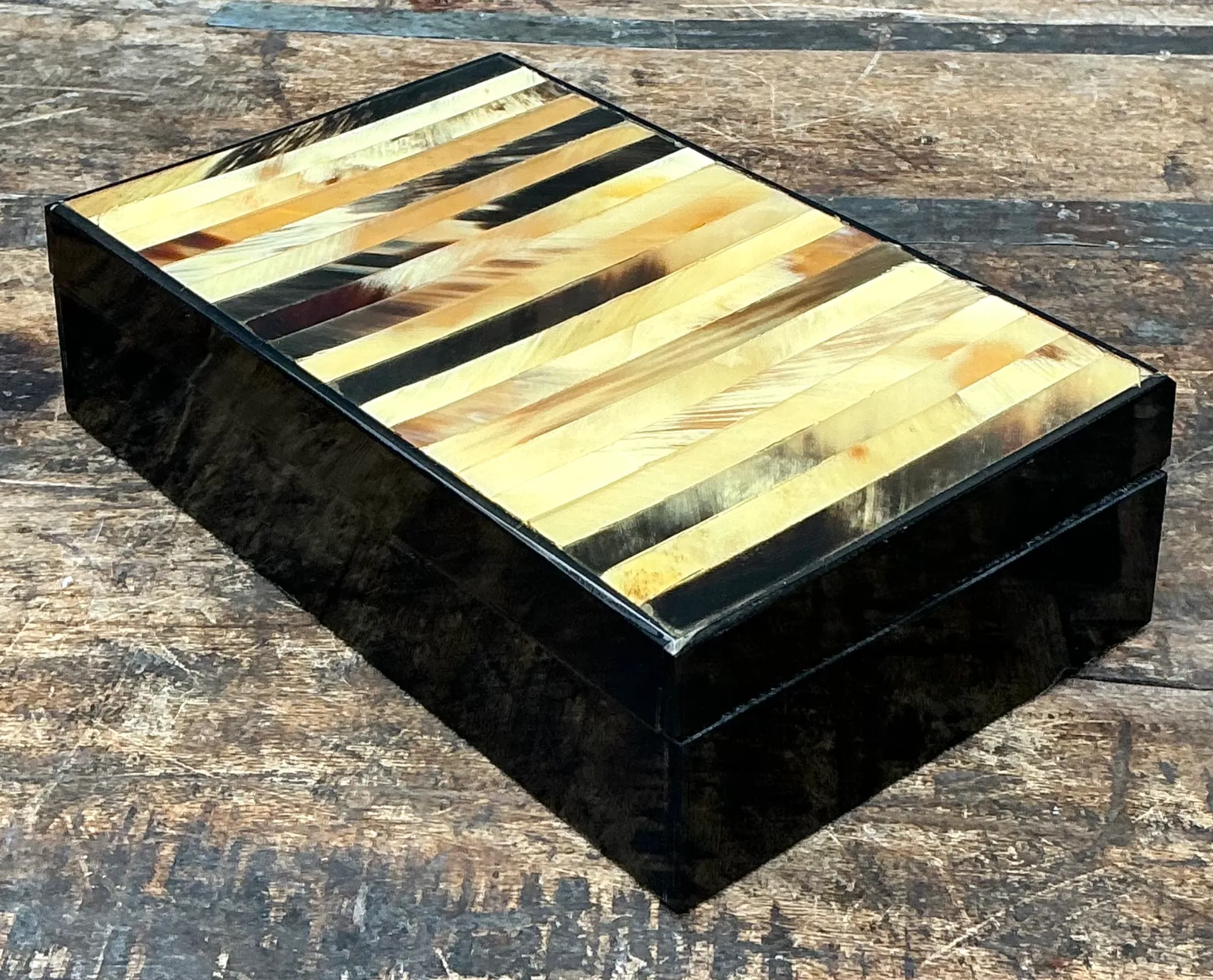 Vintage Horn and Wood Decorative Box — additional photo 6