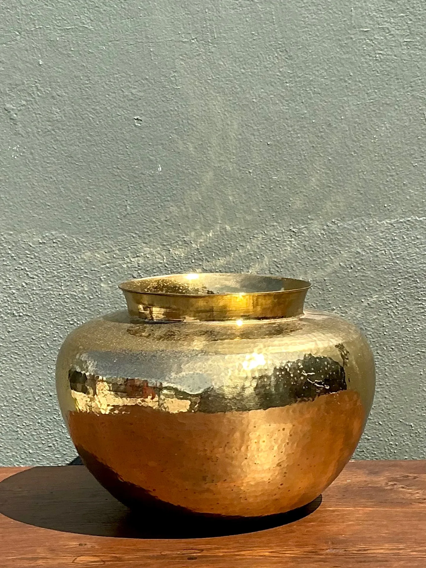Vintage Hammered Brass Vase — additional photo 5