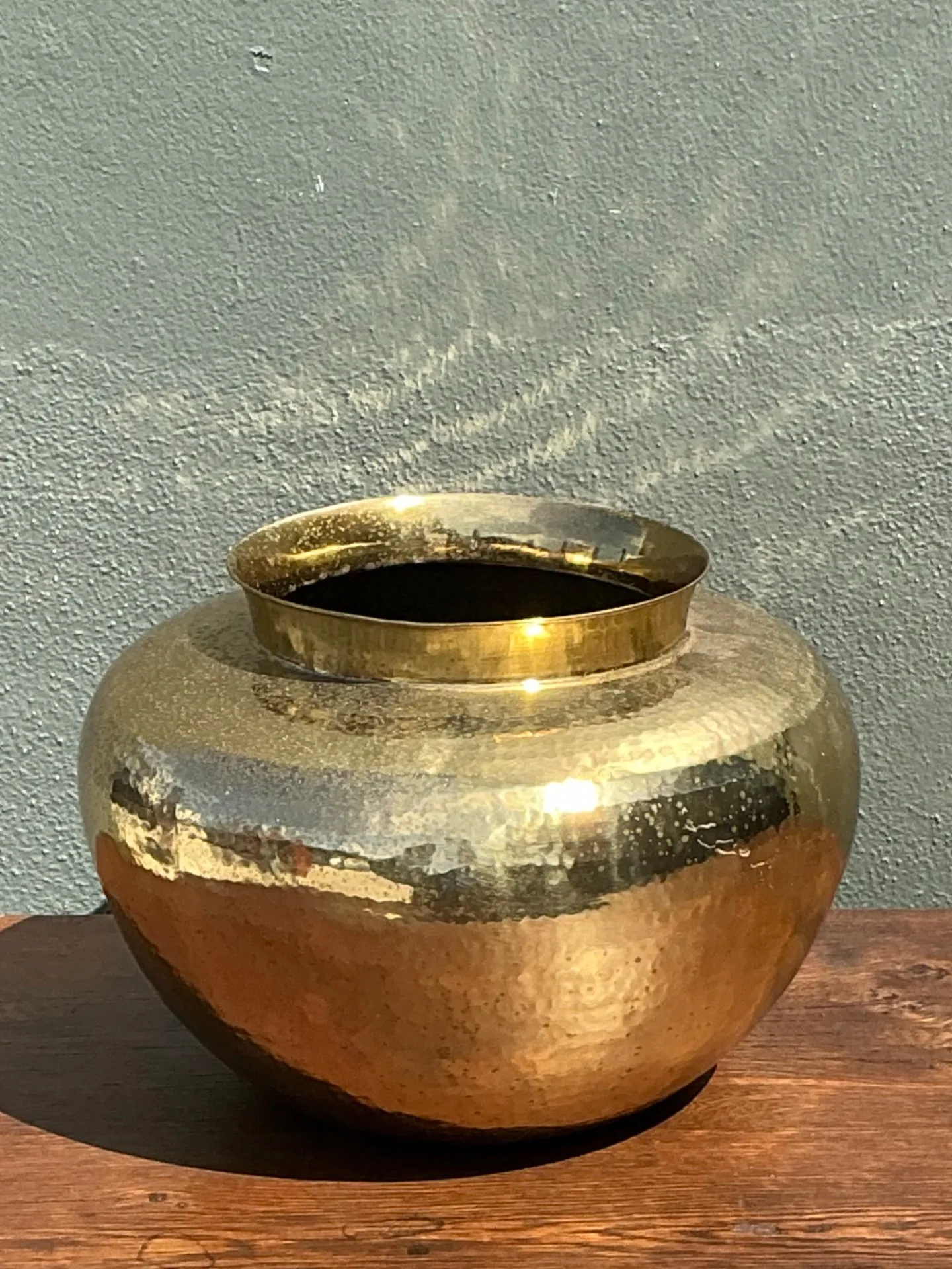 Vintage Hammered Brass Vase — additional photo 8