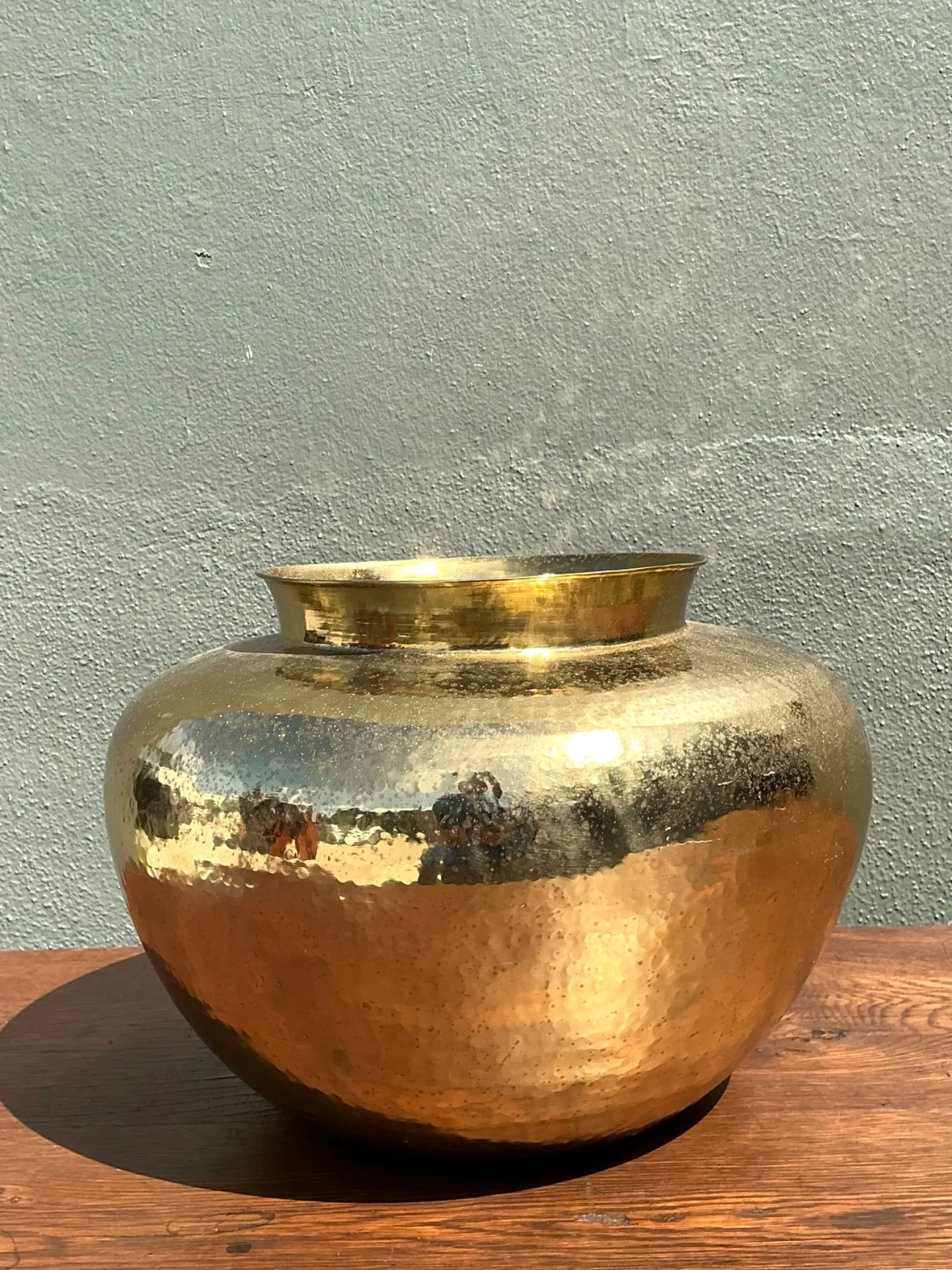 Vintage Hammered Brass Vase — additional photo 7