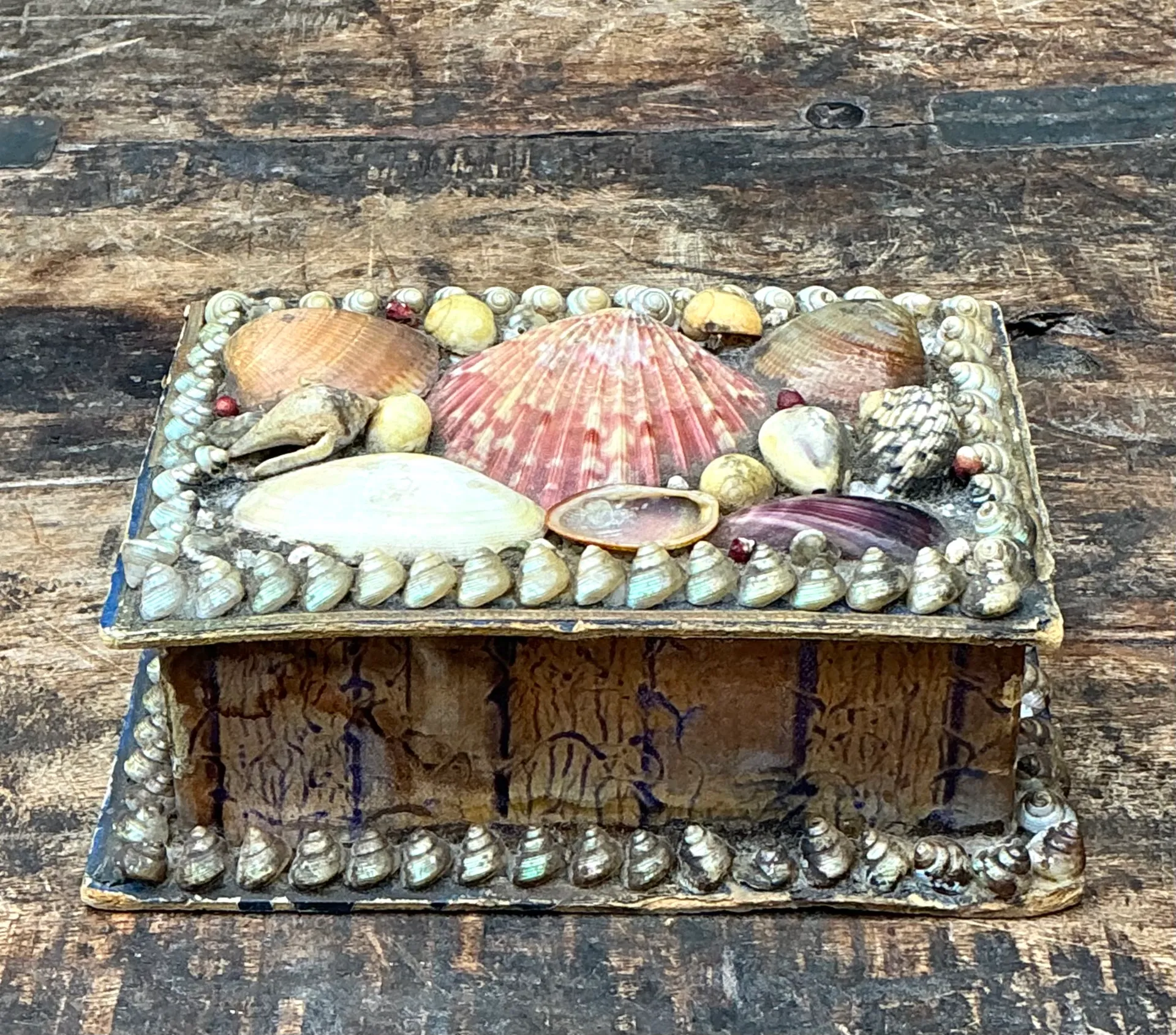Vintage Shell Embellished Keepsake Box — additional photo 7