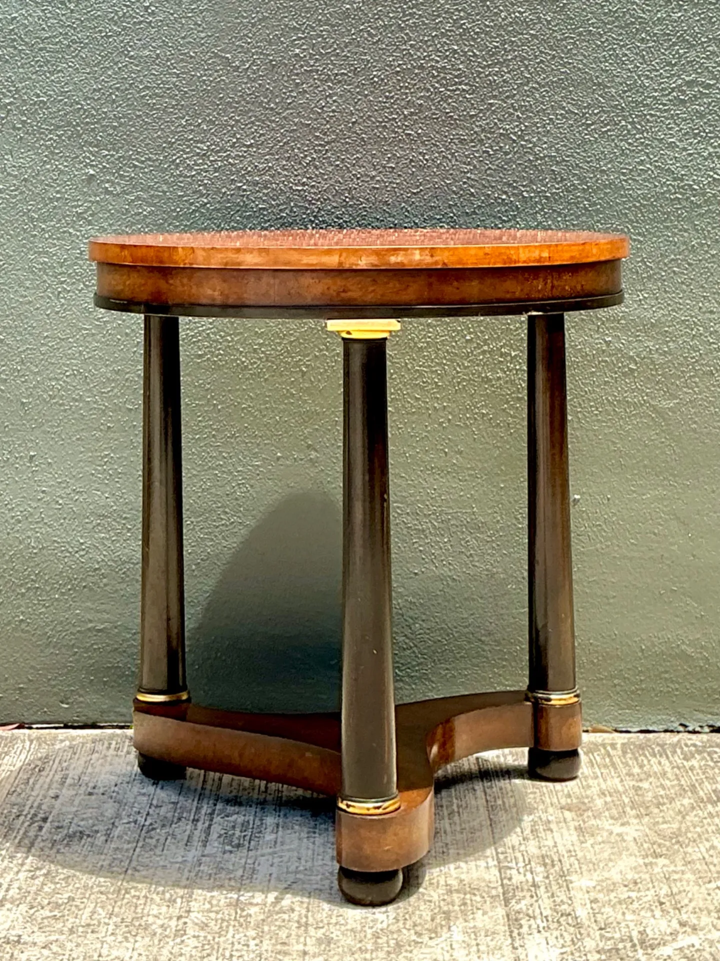 Vintage Richel Muebles Neoclassical Burl Side Table — additional photo 6