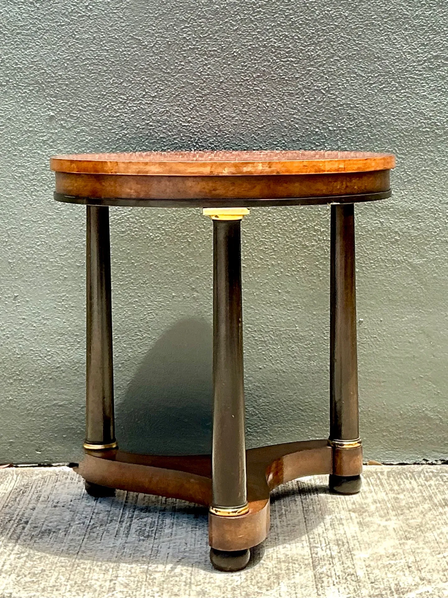 Vintage Richel Muebles Neoclassical Burl Side Table — additional photo 4