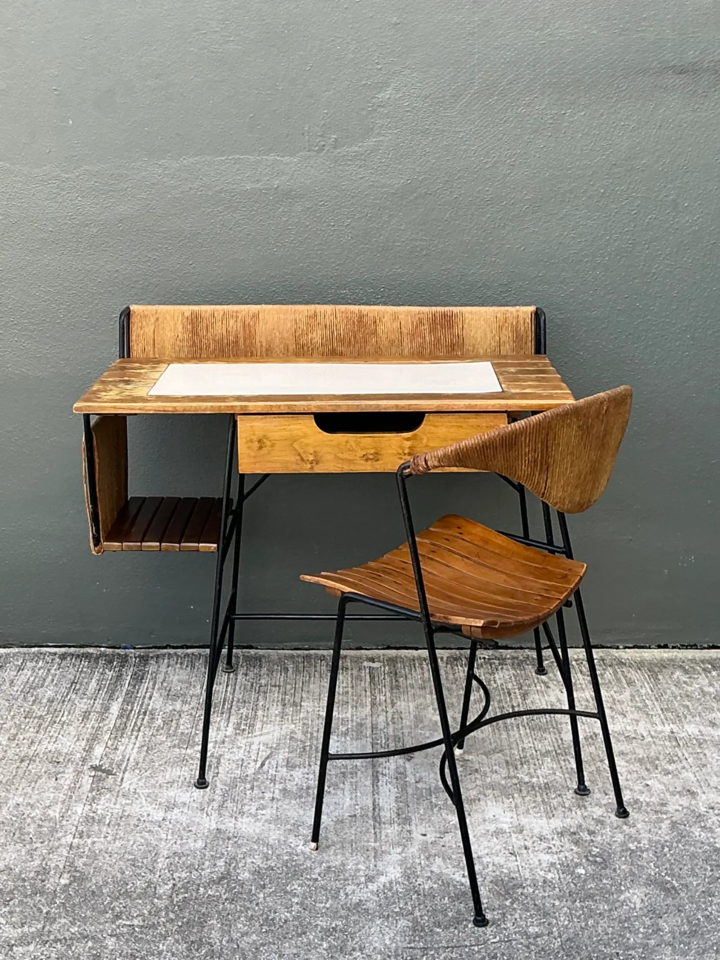 Arthur Umanoff Mid-Century Modern Desk and Chair Set — additional photo 7