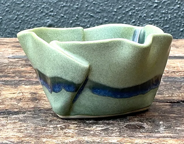 Vintage Organic Form Pottery Bowl — additional photo 5