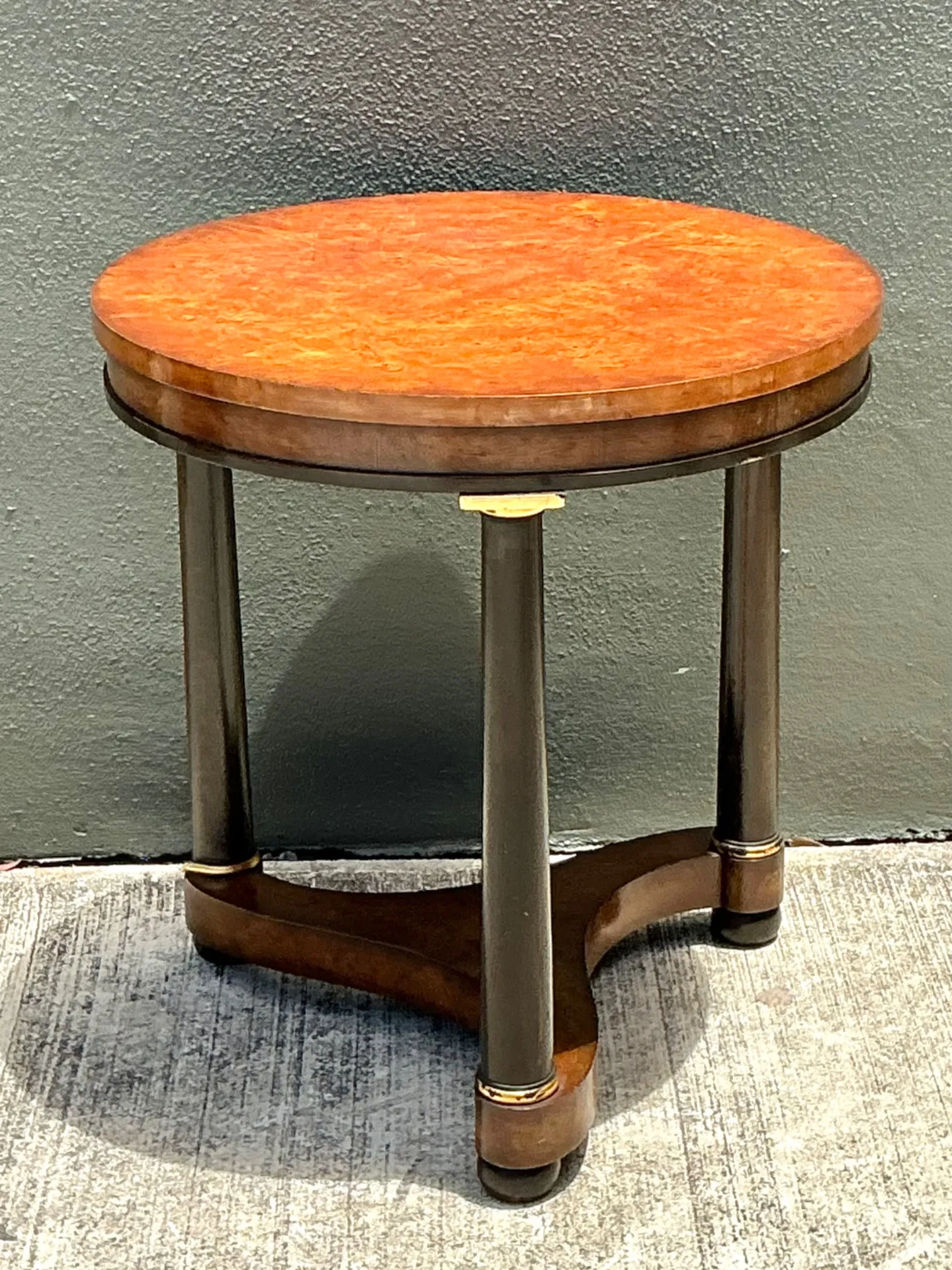Vintage Richel Muebles Neoclassical Burl Side Table — additional photo 7
