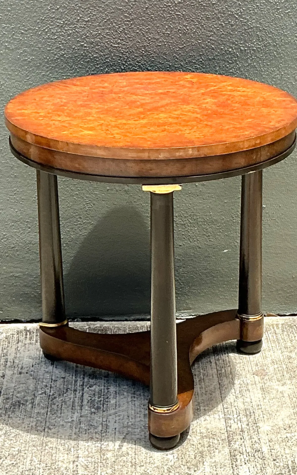 Vintage Richel Muebles Neoclassical Burl Side Table — additional photo 7