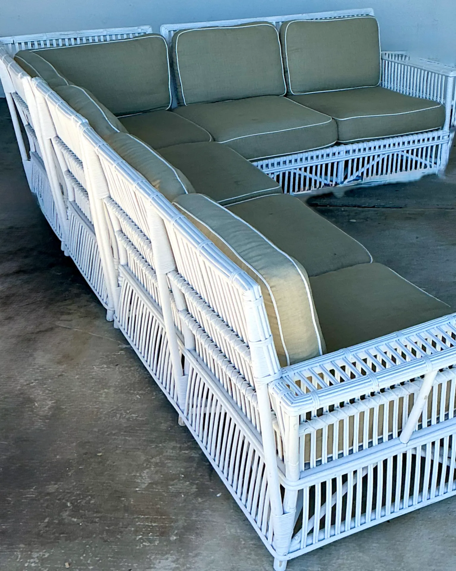 Vintage Stick Rattan Sectional Sofa After Bielecky Brothers — additional photo 3
