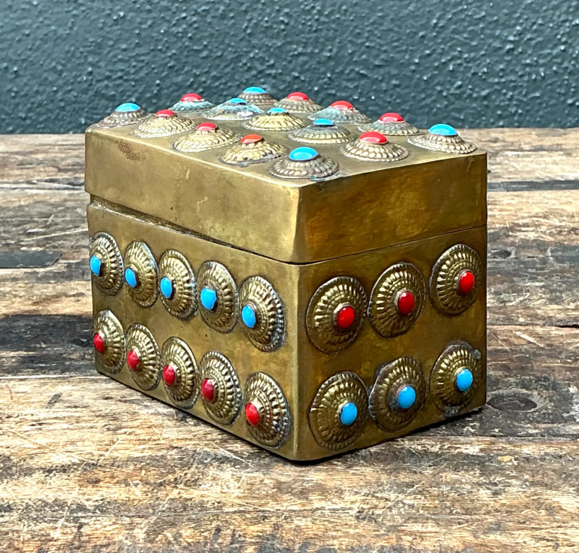 Vintage Embellished Brass Box — additional photo 4