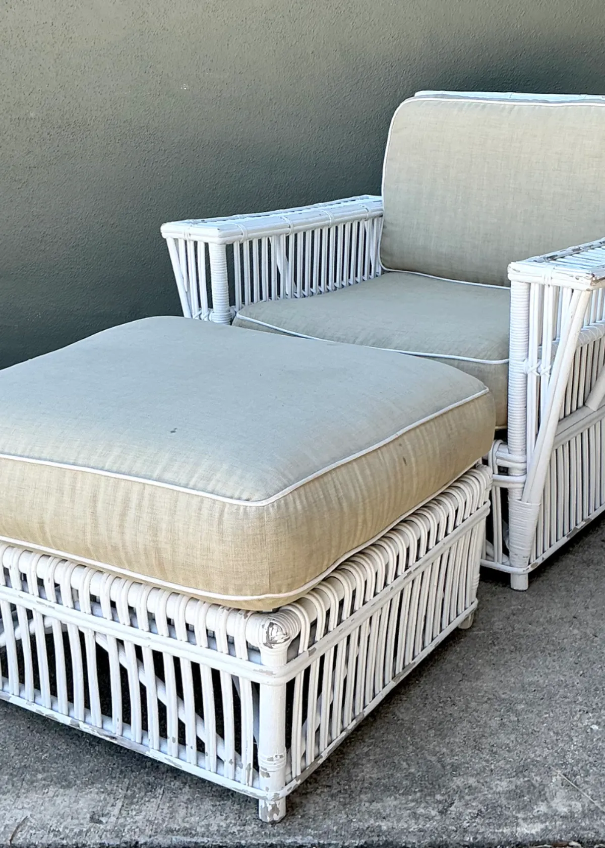 Vintage Rattan Lounge Chair and Ottoman After Bielecky Brothers — additional photo 5