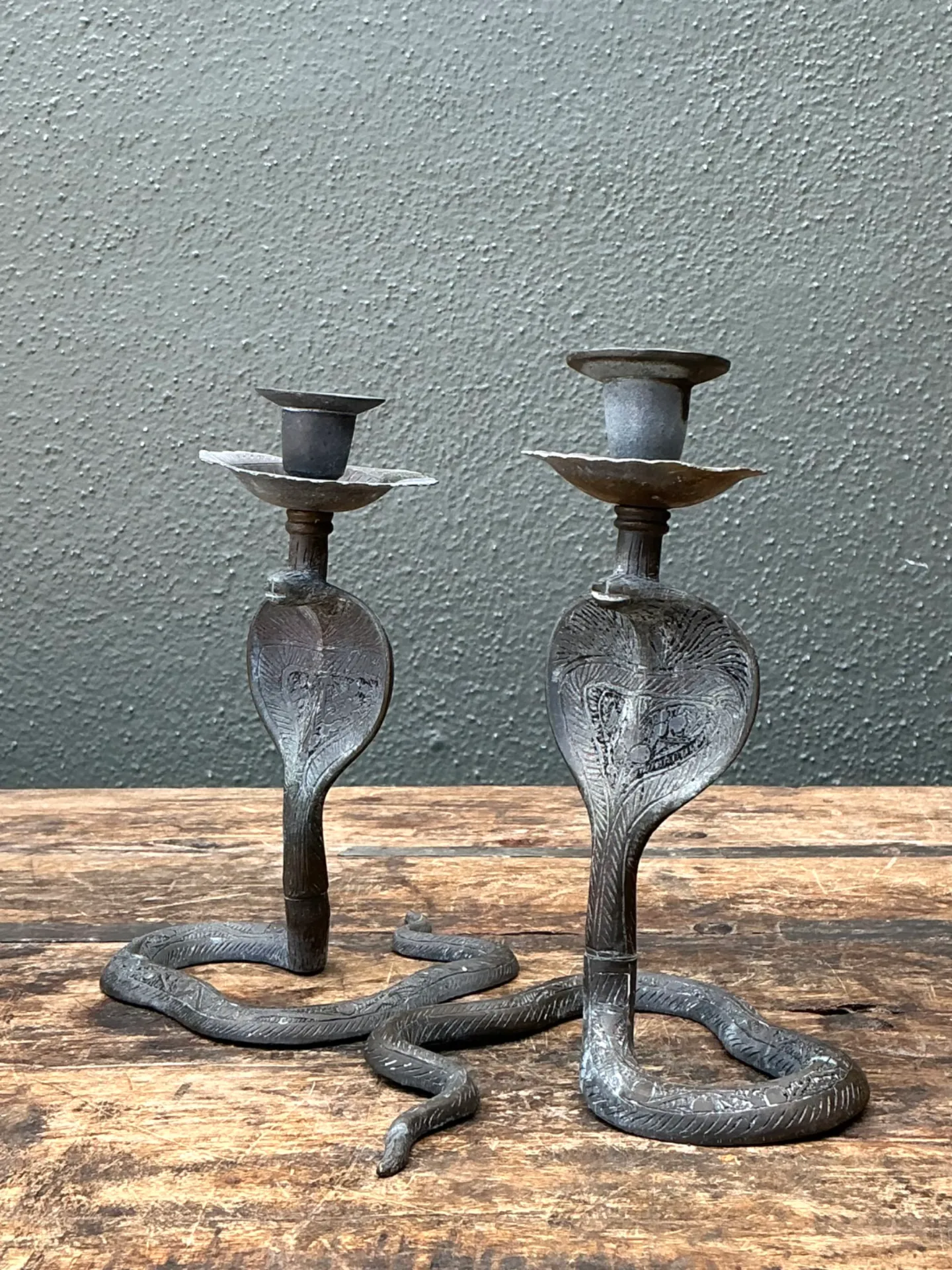 Vintage Cobra Form Metal Candle Holders — additional photo 2