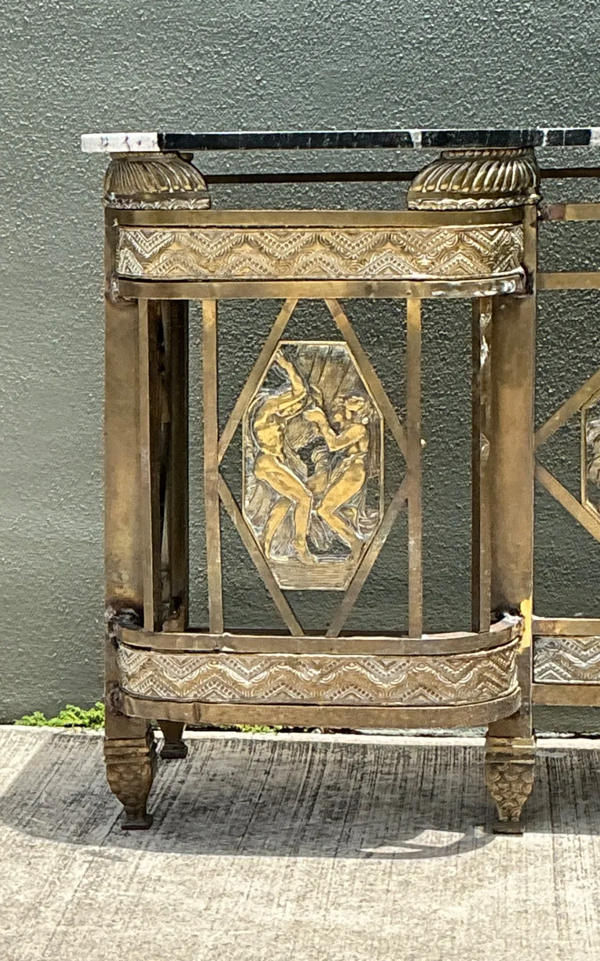 Vintage 1930s Deco Bronze Medallion Console — additional photo 5