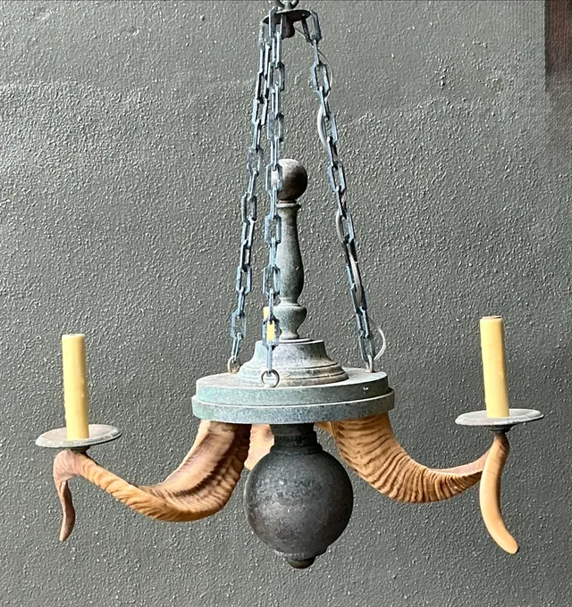 Vintage Horn Motif Metal Hanging Light — additional photo 1
