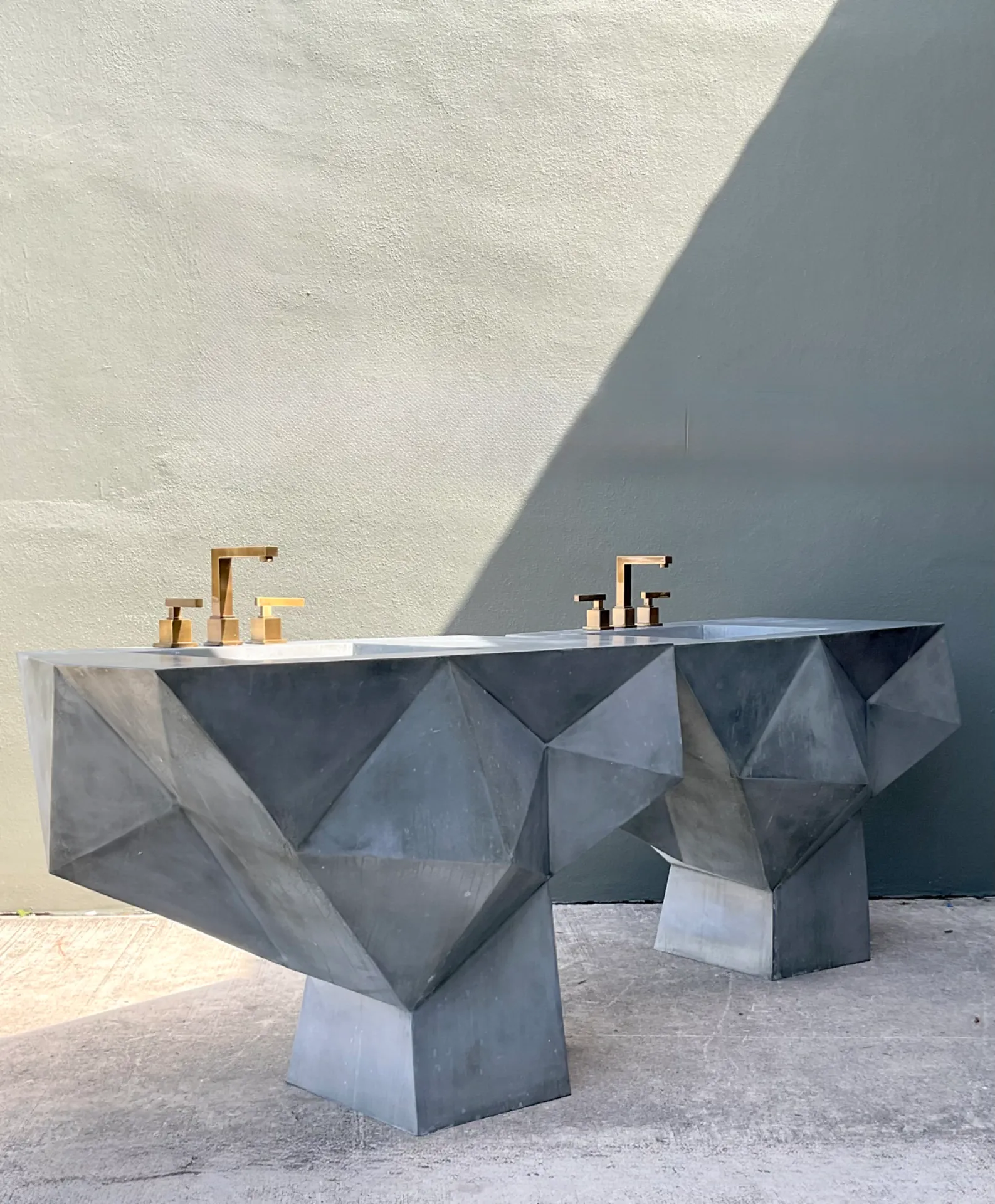 Vintage Custom Sculptural Metal Pedestal Sink — additional photo 4