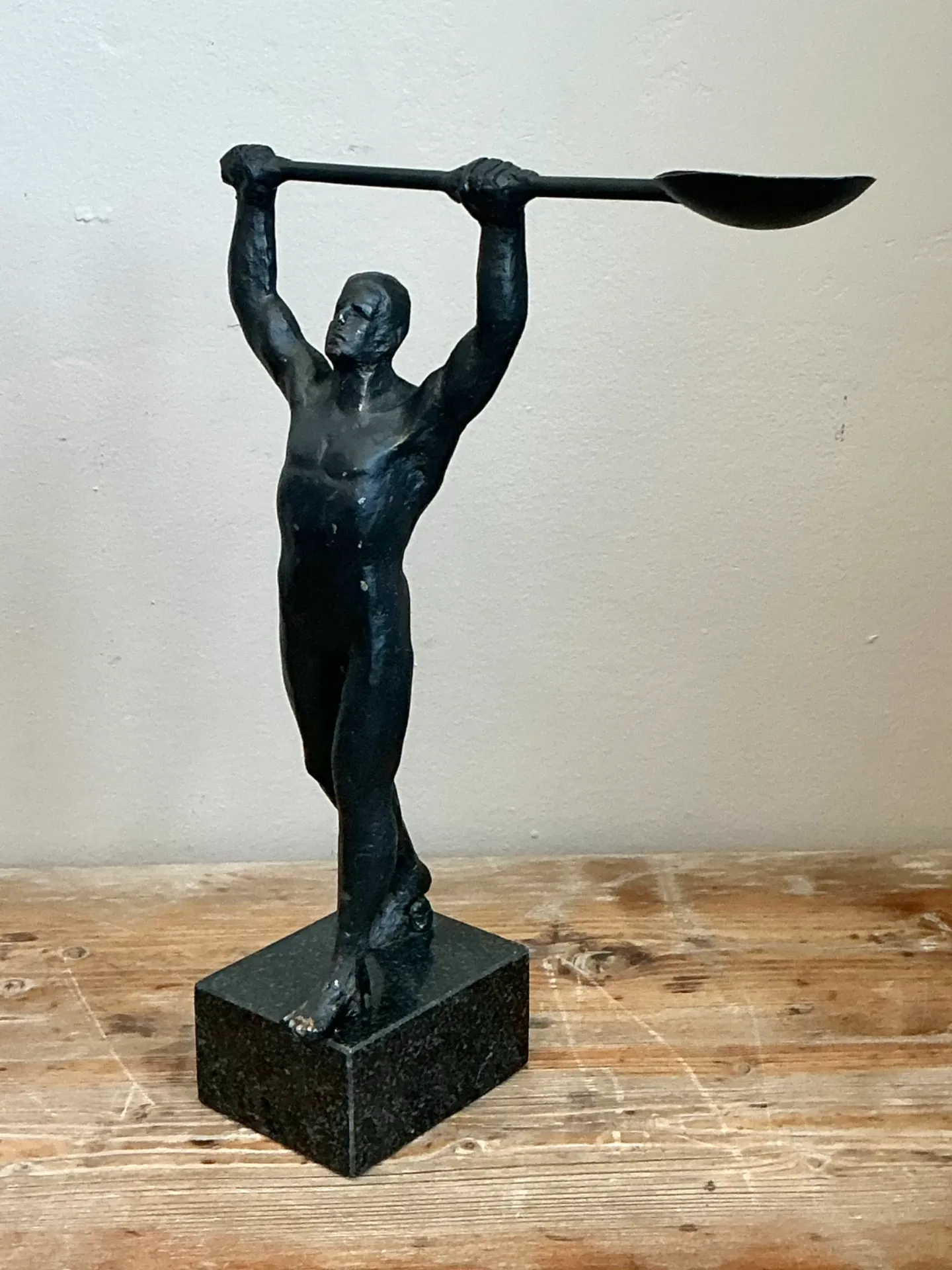 Vintage Metal Athlete Figurine — additional photo 7