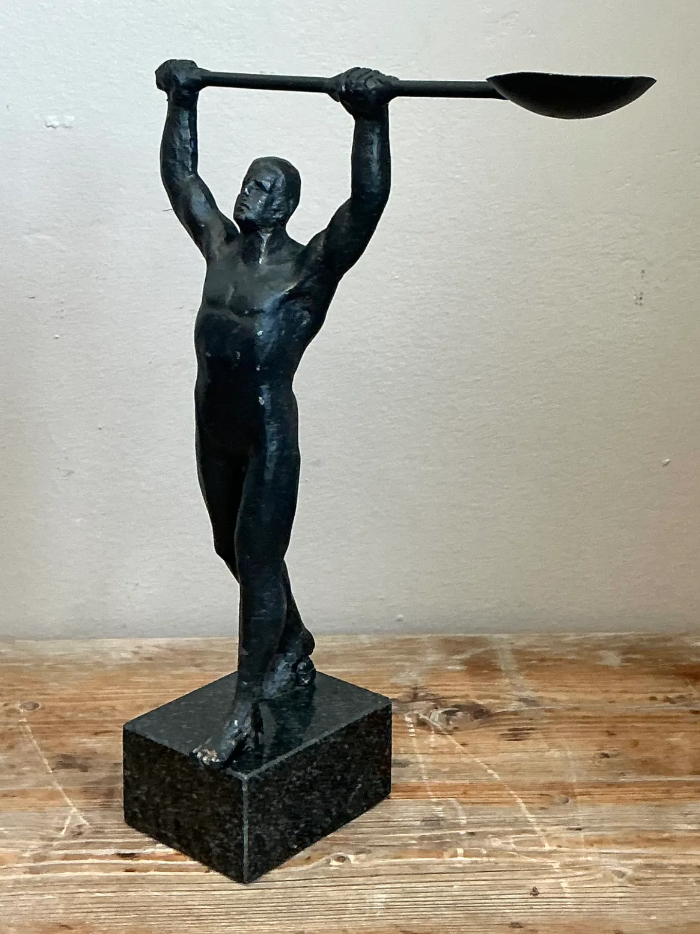 Vintage Metal Athlete Figurine — additional photo 1