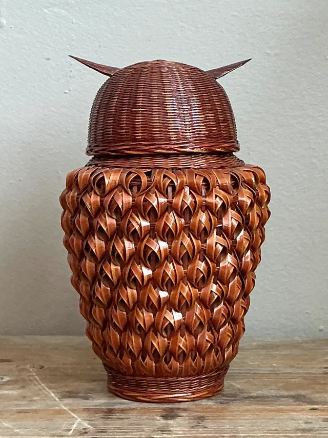 Vintage Woven Owl Basket With Glass Insert — additional photo 5