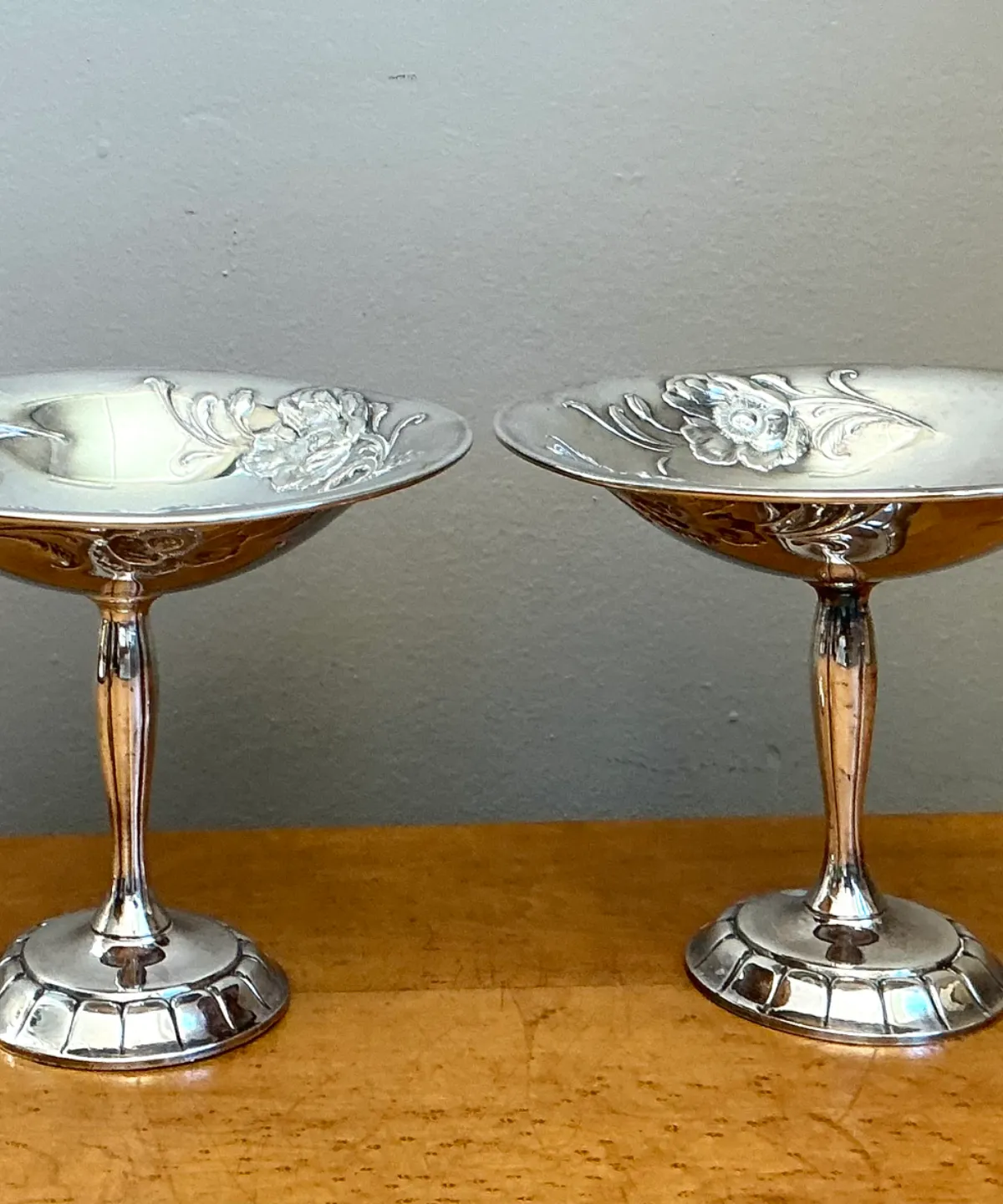 Vintage Silverplate Floral Compotes - Pair — additional photo 3