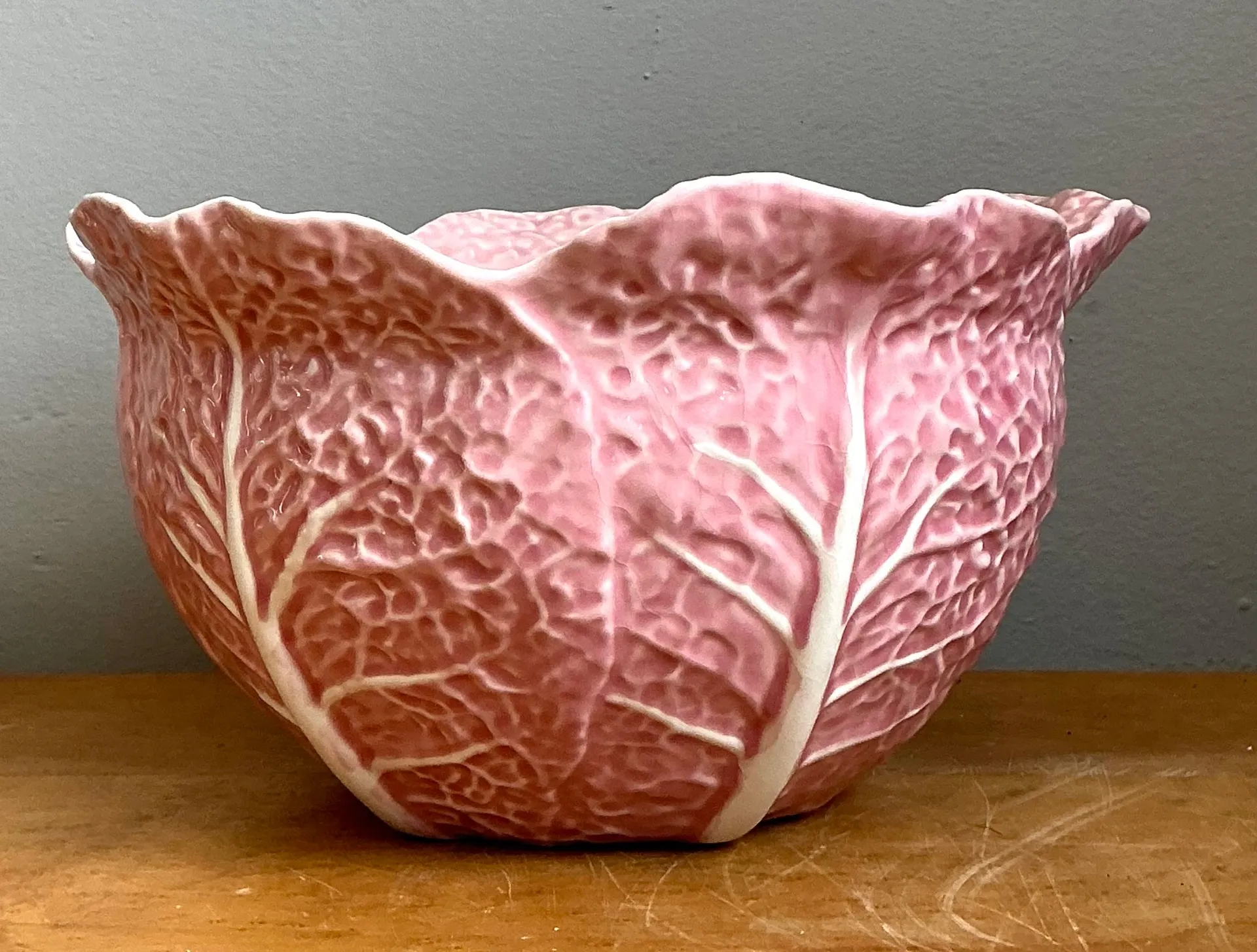Vintage Bordallo Pinheiro Pink Cabbage Leaf Bowl — additional photo 7
